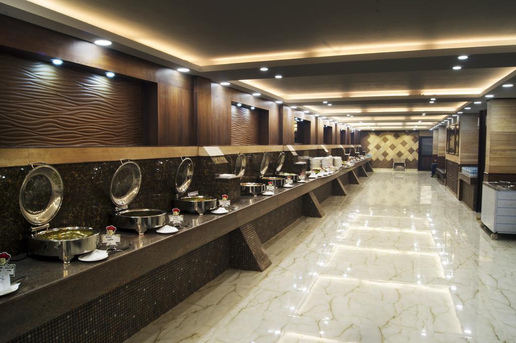 Hotel Landmark 심라 외부 사진